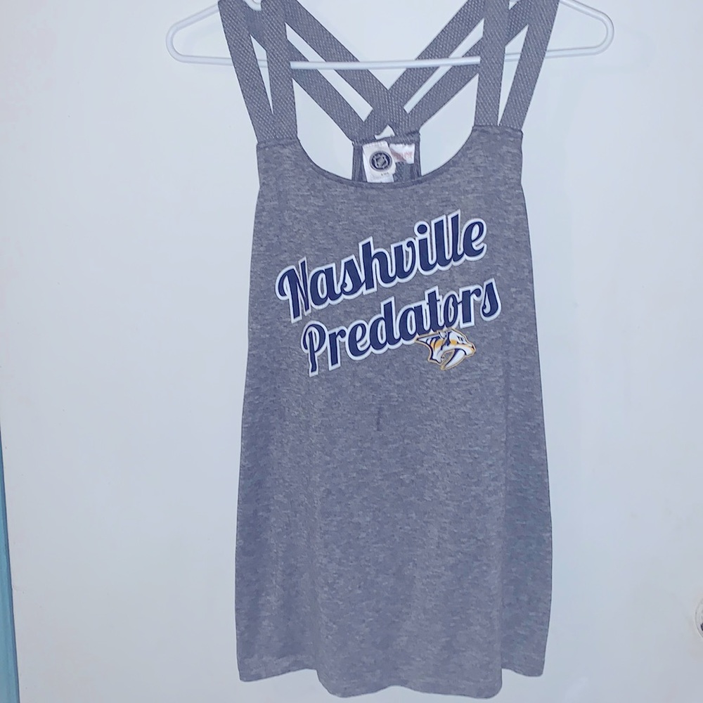Nashville predators tank